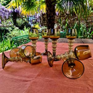 Suite Of Eight Roemer Crystal Glasses ''verre De Forêt'' Theresienthal