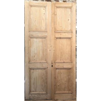 Double Door, Type Haussmanien