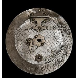 Mother-of-pearl And Silver Pocket Lantern, 18th Century
