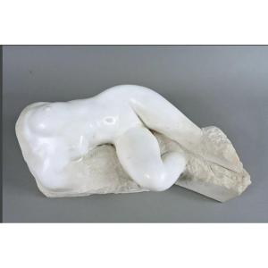Study Of A Reclining Nude In White Carrara Marble By François Hamelin (born 1941)
