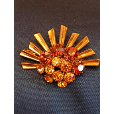 Rhinestone And Gold Metal Brooch In Art Deco Style