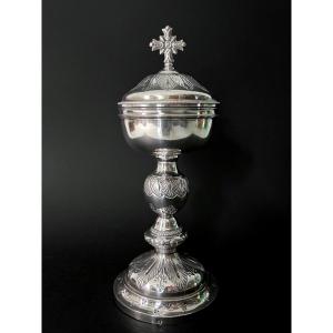 Solid Silver Traveling Ciborium – Maison Favier – 19th Century