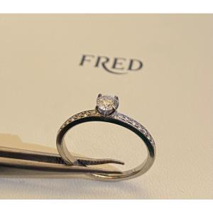 Fred. Delphine Engagement Ring In Platinum And Diamonds