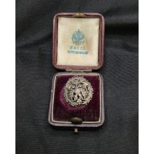 Imperial Russian Badge In Its Original Box - Late 19th Century