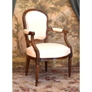 Louis XV - Louis XVI Transition Cabriolet Armchair In Patinated Beech, 18th Century
