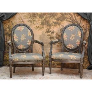 Pair Of Louis XVI Armchairs, Lacquered Wood, Cabriolet Style, 18th Century, Medallion Backs, 18th Century 