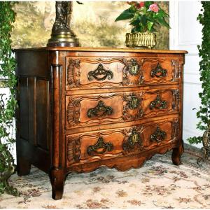 Louis XV Style Lyonnaise Commode In Walnut With A Curved Front. Crowned Bronze Mounts, Rhône Valley, 18th Century.