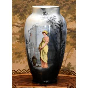 Large Hand-painted Opaline Vase, Decorated With A Woman In Front Of A Fountain, From Ancient Rome Or Greece