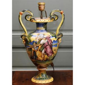 Italian Earthenware Lamp Base, Majolica In The Style Of Urbino, Antique Decoration, Late 19th Century