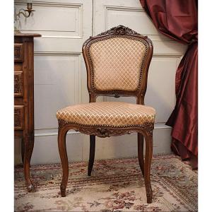 Louis XV Style Rocaille Walnut Chair, Velvet Fabric. 19th Century Living Room Or Bedroom Chair.