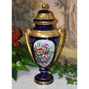 Large Vase In Limoges Porcelain, Pot Covered In Oven Blue And Double Gold Inlay