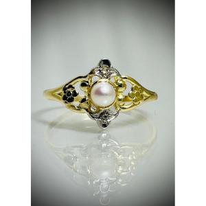 Pearl Ring
