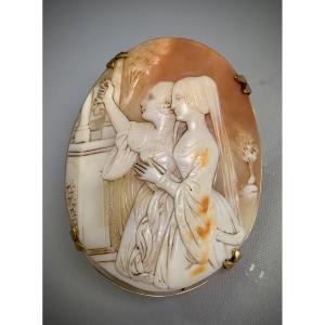 Seashell Cameo Brooch.
