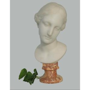 White Carrara Marble Bust, Young Woman In Antique Style, 19th Century Renaissance, Wicar Lille