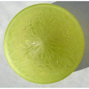 Ouraline Glass Box, Fluorescent Green Opaline, Art Deco Powder Box, 1930