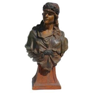 Terracotta Bust Of A Woman, Art Nouveau Period, Judith By Friedrich Goldscheider, 19th Century