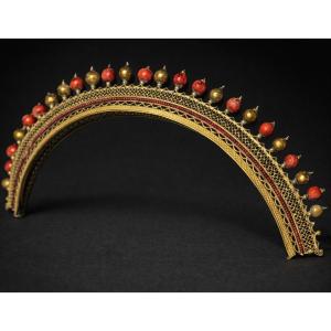Hair Comb / Diadem, Empire Period, Coral Glass Beads / Gold, 1820, Garnets