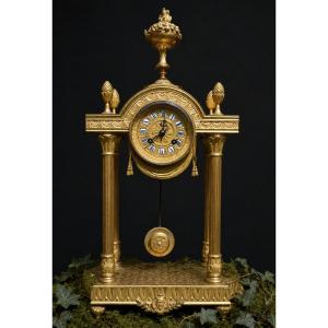 Pendule Portique En Bronze Doré - Exposition Universelle De Paris 1878 - Clock 19th Century , Masks