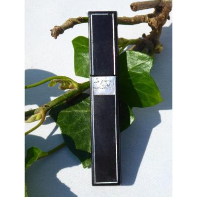 19th Century Currency Sewing Needles Holder, Gage d'Amour 1820, Object Of Virtues