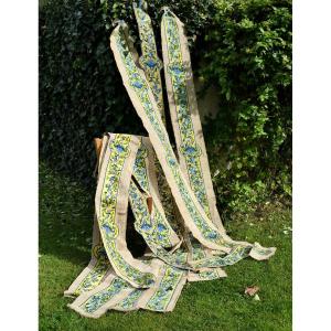 Grand Ensemble De Broderie Aux Points , époque Napoléon III , Galons d'Ameublement Rideaux 
