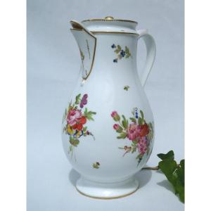 Paris Porcelain Jug Late Eighteenth Century Period, Manufacture De Clignancourt, Chocolatiere