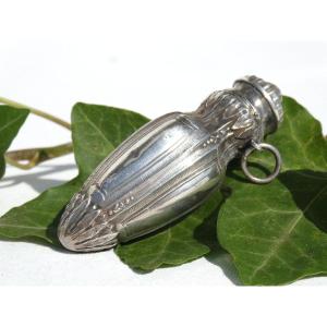 Bottle Of Salts / Perfume In Sterling Silver And Vermeil, Napoleon III Nineteenth Time