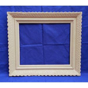 A Frame E.bouche  With Braces