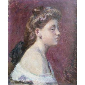 Teenager Monogrammed A T