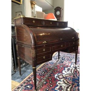 Cylinder Desk, 18th Century.