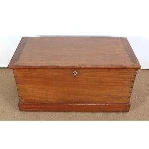 Mahogany Travel Trunk - 2nd Half Of The Nineteenth