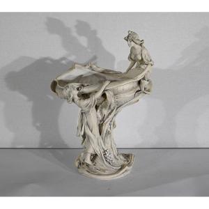 Important Royal Dux Porcelain Cup, Art Nouveau - 1900