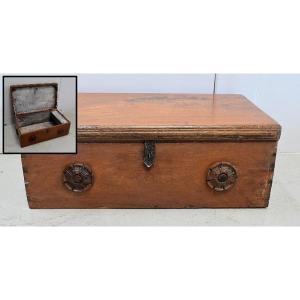 Chest In Solid Ash And Iron Handles - Mid Nineteenth