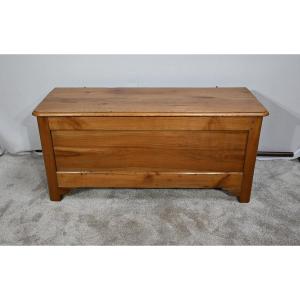 Regional Maie In Solid Cherry - Late Nineteenth