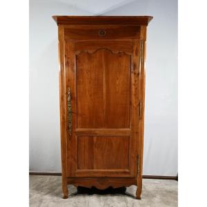 Small Regional Bonnetière In Cherry - Mid-19th Century