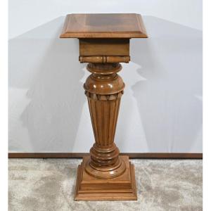 Important Walnut Column, Louis XVI Style – Late 19th Century