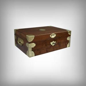 Mahogany Travel Case – Late 19th Century