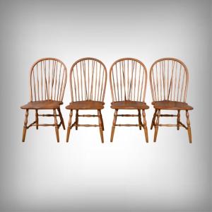 Set Of 4 Windsor Beech Chairs, England – Early 20th Century