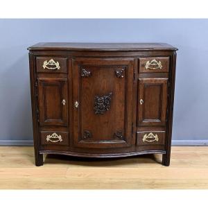 Regional Oak Buffet – Mid-19th Century
