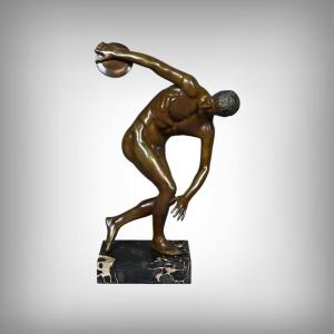 Bronze Sculpture "the Discus Thrower" After Myron – Early 20th Century
