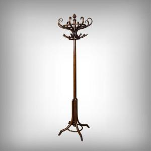 Parrot Coat Rack In Beechwood – Early 20th Century
