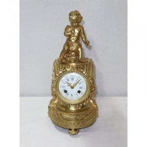 Clock In Gilt Bronze, Louis XVI Style, Napoleon III Period - Mid-19th Century