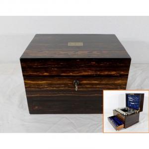 Toilet Box In Snake Wood Signed