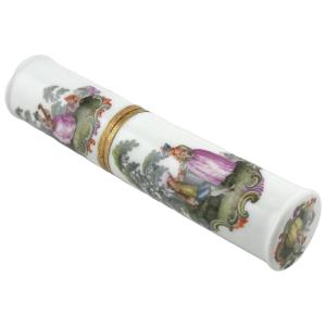 18th Century Meissen Porcelain Bodkin Case, Circa 1760