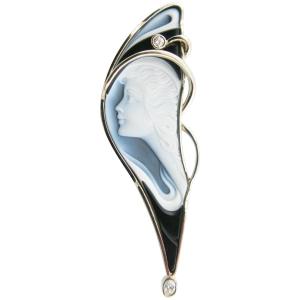 Catherine Best Martha 18k Gold, Diamond And Agate Cameo Brooch/pendant