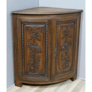 Louis XVI Corner In Carved Walnut Basket Of Flowers And Ribbons, Eighteenth Time