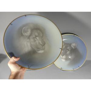 Les Fauves, Pair Of Limoges Grand Feu Porcelain Plates, 19th Century Lion And Lioness, Museum Pieces