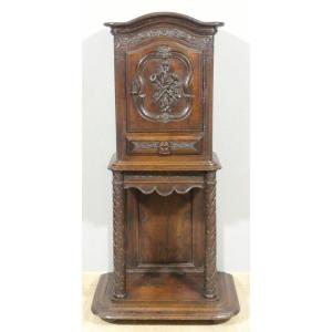 18th Century Credenza, Very Small Louis XV Buffet In Carved Oak On Columns