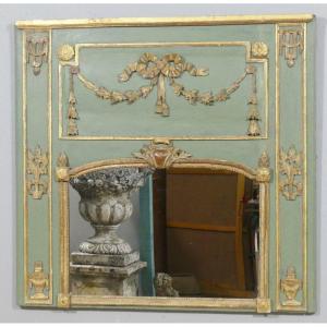 Louis XVI Period Boiserie Trumeau In Carved Wood Gilded With Leaf And Green Lacquered, 18th Century
