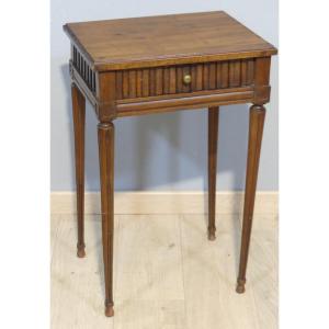 Small Walnut Living Room Or Bedside Table, Louis XVI Period, Late 18th Century