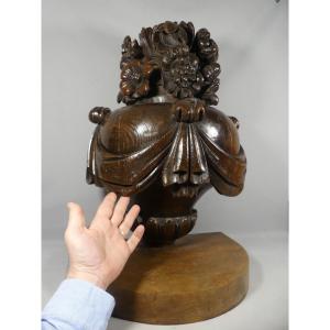 Carved Wooden Pinnacle In The Style Of A Fire Pot With Draperies And Flowers, 18th Century
